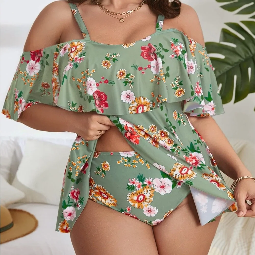 Floral Ruffle Swimsuit - Picture 8 of 8